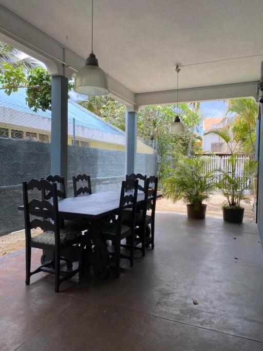 Maison Jade Montchoisy מראה חיצוני תמונה